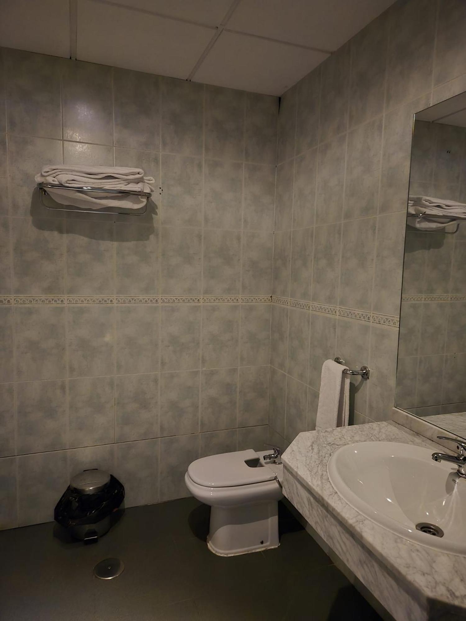 Hotel De Castrillo Lisboa Кастрильо-де-ла-Гуаренья Экстерьер фото