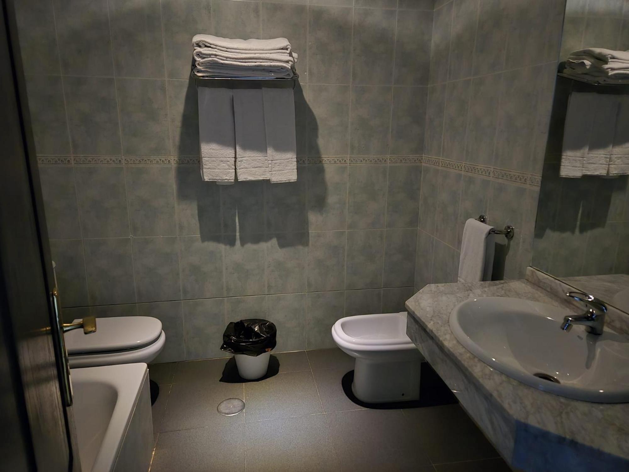 Hotel De Castrillo Lisboa Кастрильо-де-ла-Гуаренья Экстерьер фото